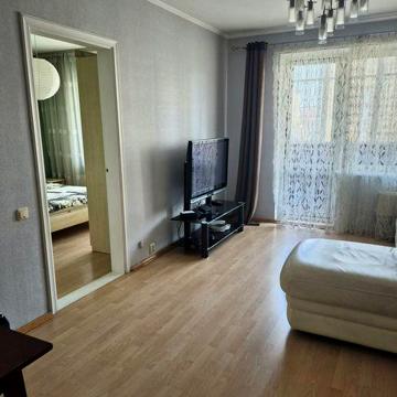 Здам 3х квартиру м.Київ вул.Єфремова25 біля метро Академ Містечко .