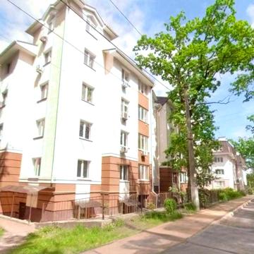 Продається однокімнатна квартира в центрі Ворзеля