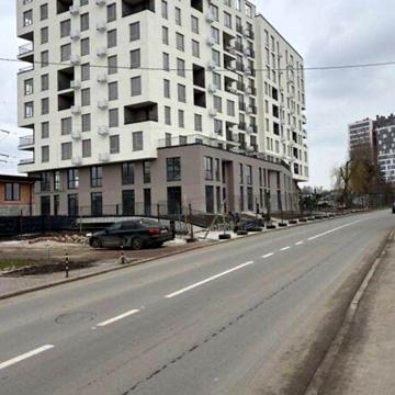Продаж квартири по вул. Зелена