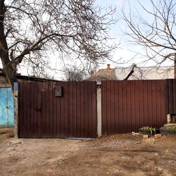 Продажа дома .Комунаровський р-н