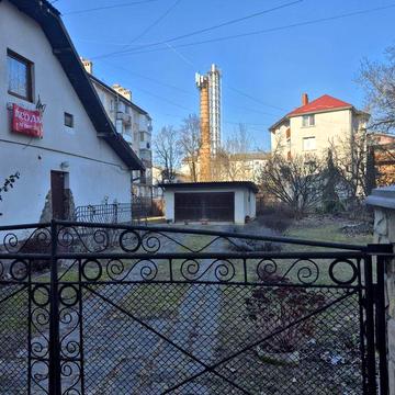 Особняк в центрі міста вул.Українська/Довга