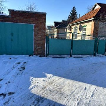 Продам будинок в м.Кобеляки, пров. Вишневий 13