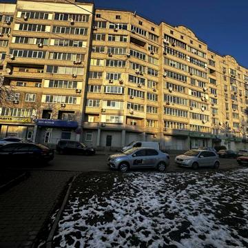 Продам 3 х кімнатну квартиру Бориспіль вкл. К. Шлях