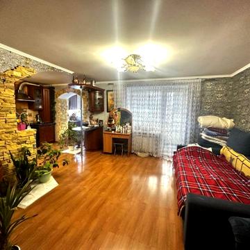 Продам 3 х кімнатну квартиру Бориспіль вкл. К. Шлях