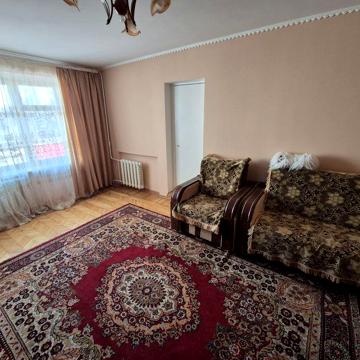 3-кімнатна в центрі Світловодська