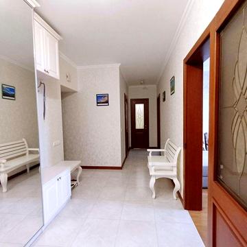 Продам 2-кімнатну квартиру з ремонтом, район ст.метро «Лук’ьянівська»
