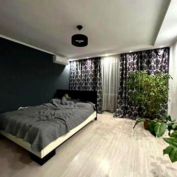 Продаж будинку і центрі м.Бориспіль. Газ, гараж