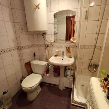 Продаю 3 ком кв Центр мебель, техника
