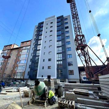 Продається 2 кімнатна квартира поруч з парком Шевченка.