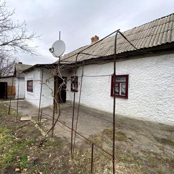 Будинок по вул Автодорівська