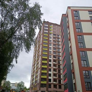 Продаю власну квартиру ЖК Варшавський мікрорайон