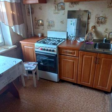 Сдам 1к квартиру, 7/9, Шклольная