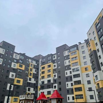 Олександра Довженка вул., 63