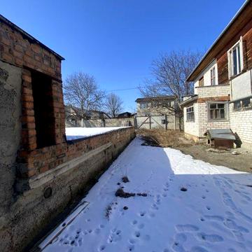 Продам будинок та велику земельну ділянку