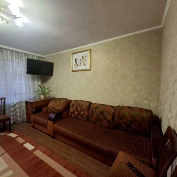 Барське шосе, 19