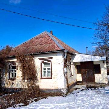 Будинок з 3  кімнат по вул. Чумацькій