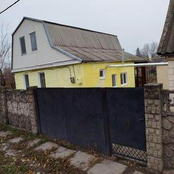 Продам дом в центре города со всеми удобствами