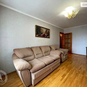 Продаж 3к Квартира Марії Литвиненко-Вольгемут вулиця
