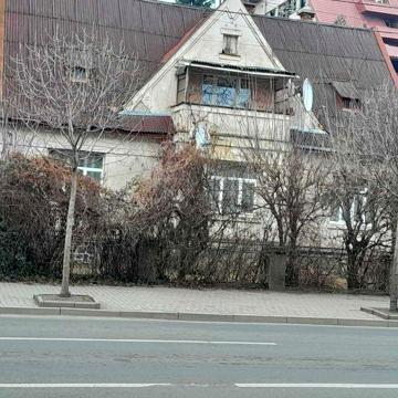 Продаж  2-х кімн. квартира котеджний цегляний будинок вул.Собранецька ЖК Собранецька, Митна