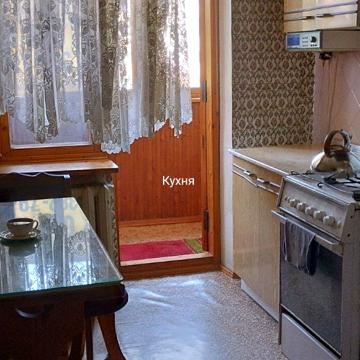 Героїв Оборони Одеси вул. (Героїв Сталінграду), 32