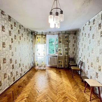 Марсельська вул., 8