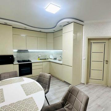 Продам 2-кімнатну квартиру 58 м²