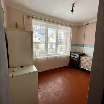 1 кім к-ра вул. Канівська | Окружна, 40000$