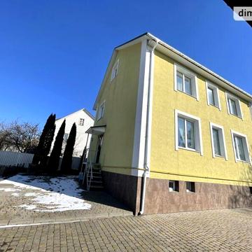 Продаж 5к Дім Степана Бандери вулиця