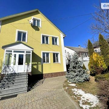 Продаж 5к Дім Степана Бандери вулиця