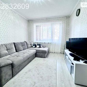 Продаж 2к Квартира вул. Космонавтів