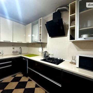 Продаж 1к Квартира вул. Українська