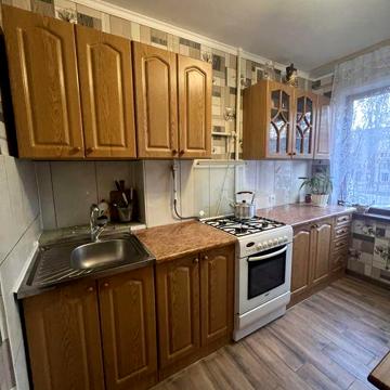 Оренда квартири проспект Миру 33 ( 95 квартал ).