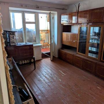Продам 2-х кімнатну квартиру по вулиці Козацькій