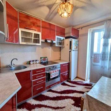 Здається 1о кімнатна квартира р-н Мототрек