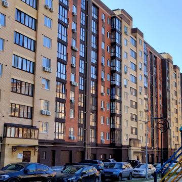 Академіка Сахарова вул., 5е