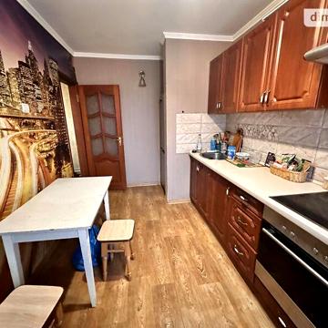 Продаж 3к Квартира вул. Князів Коріатовичів
