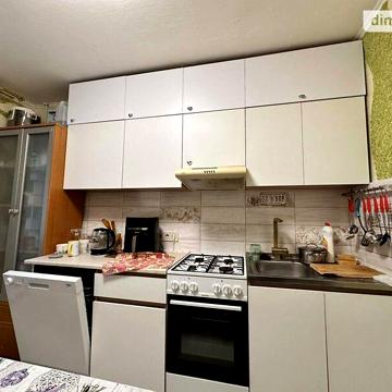 Продажа 3к квартира вул. Данила Галицького