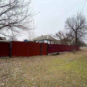 Продам будинок газ/світло/ 3 фази/ піч.