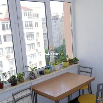 Продаж 3к Квартира Зоопаркова вулиця