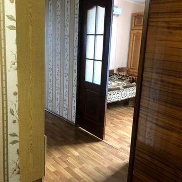 Здам в довгострокову оренду 2х кімнатну квартиру по вул. Бежівка 166