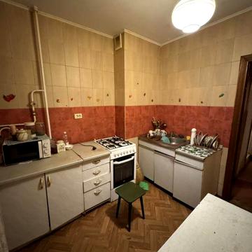 2х комнатная квартира 3/10 Таврический