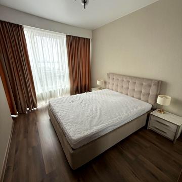 Миколи Бажана просп., 1б