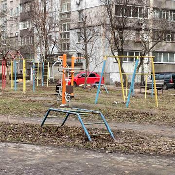 Робоча вул., 81