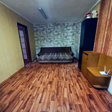 Високовольтна вул., 81