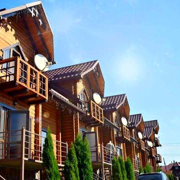 Будинок 130м2 зі срубу в Буковелі (Поляниця) з ремонтом та меблями