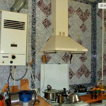 Продаж 3к Квартира вул. Фабрична