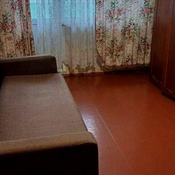 Продам 3-у квартиру,вул.Деміївська,м.Голосіївська.