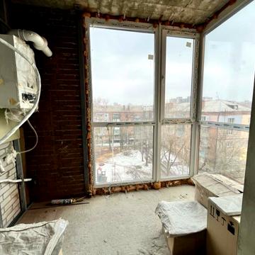 Незалежності вул. (Титова), 26