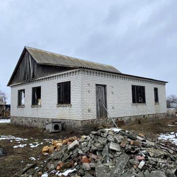 Продам недобудований будинок