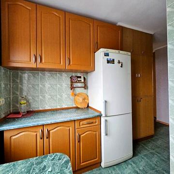 Довгострокова оренда 2к Квартира Валентинівська вулиця